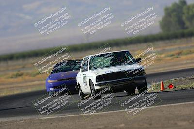 media/Oct-02-2022-24 Hours of Lemons (Sun) [[cb81b089e1]]/9am (Sunrise)/